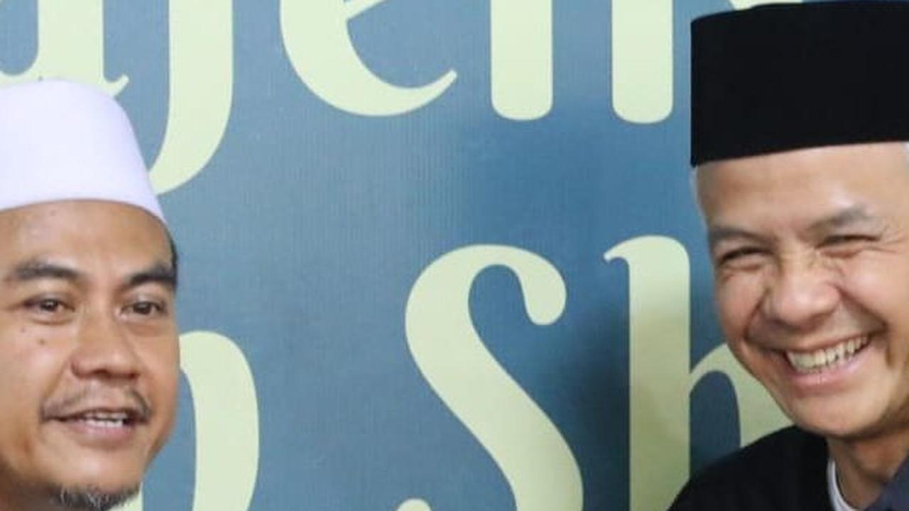Setelah Abah Anom, Ganjar Silaturahmi ke Ponpes Nurul Ibad Ziarah ke Makam Ulama Betawi