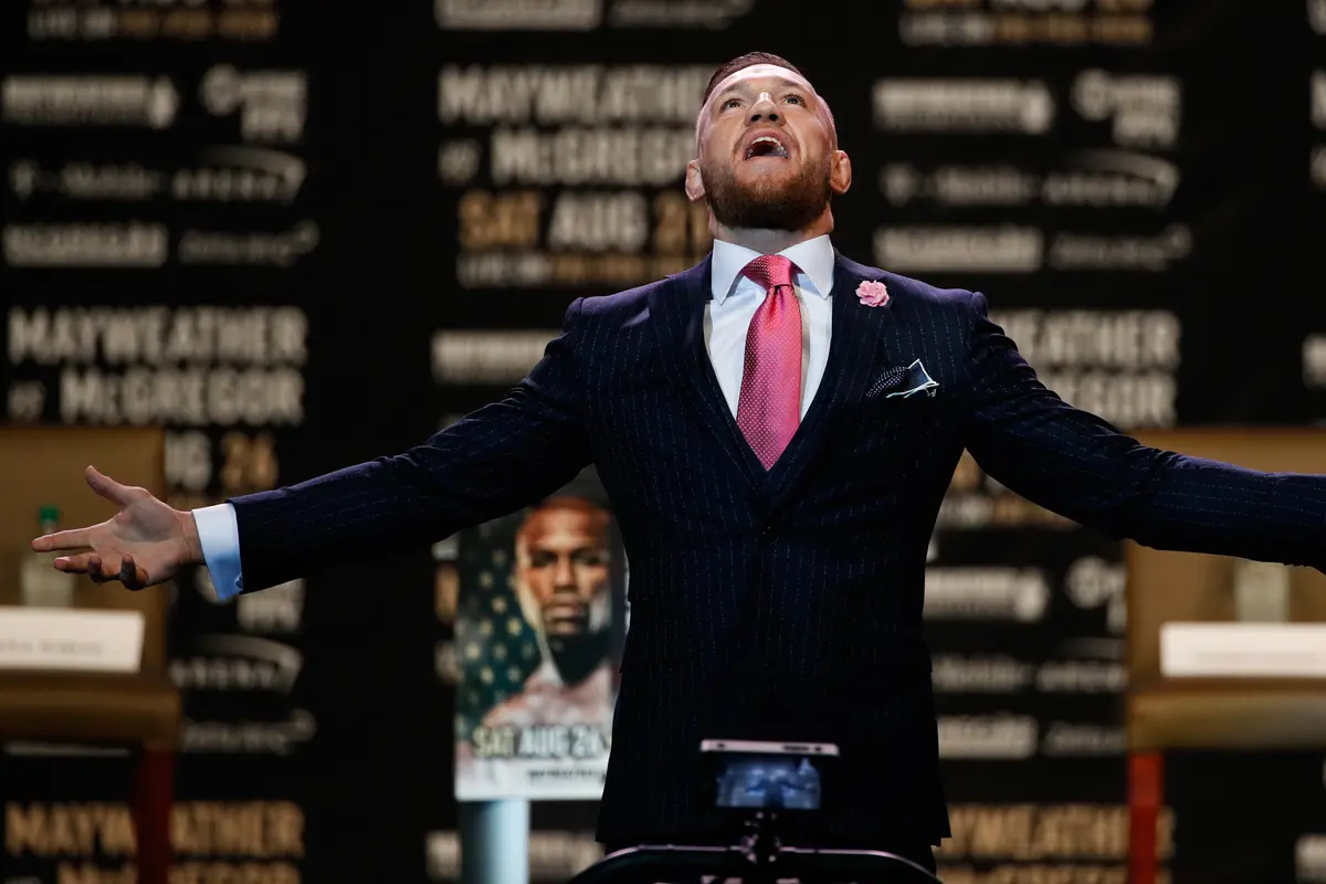 Floyd-Mayweather-Conor-McGregor