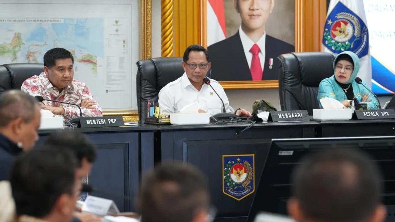 Mendagri Tito saat Rapat Koordinasi Percepatan Pembangunan Perumahan dan Kawasan Permukiman