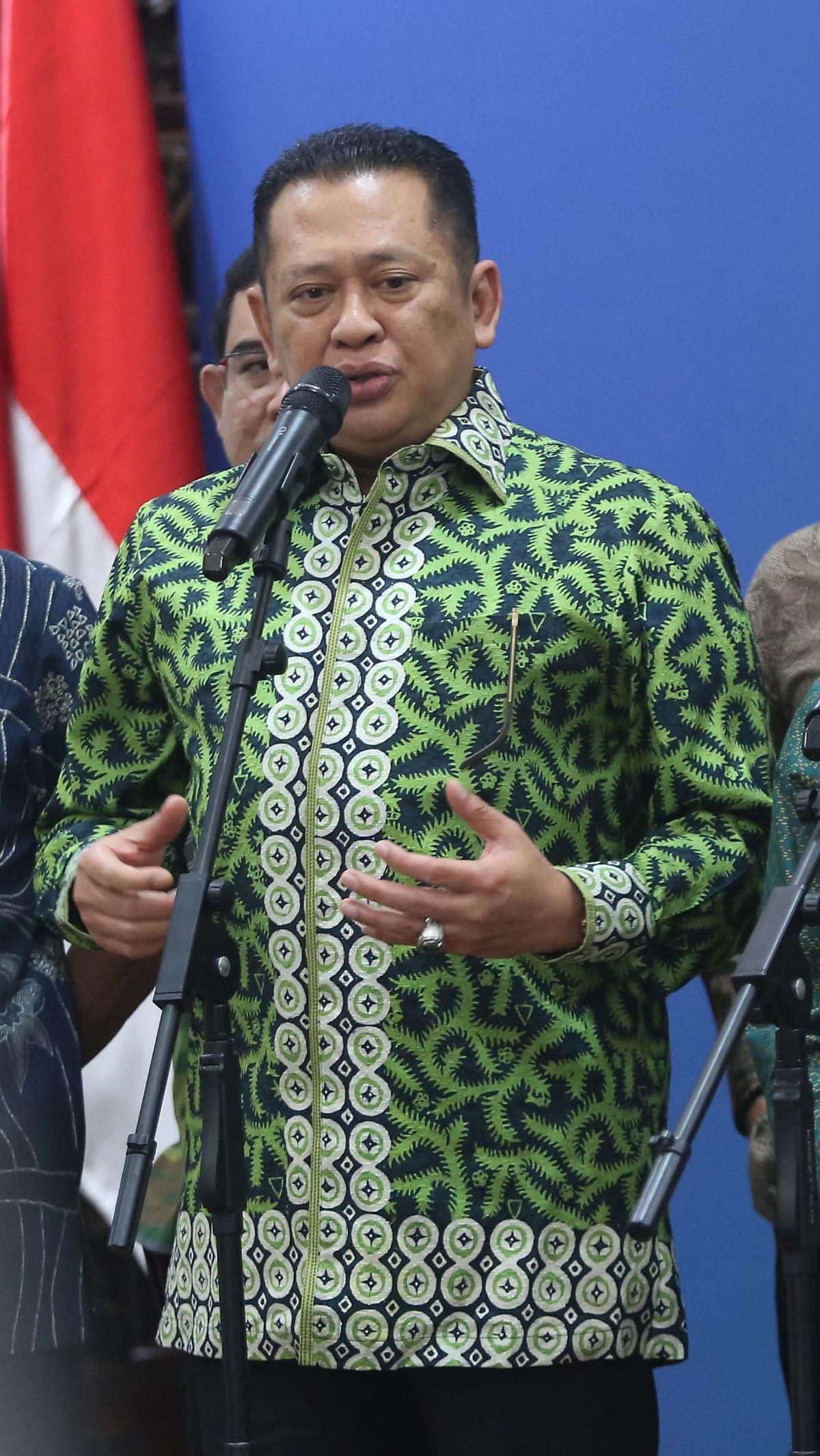 Bamsoet, sapaan akrab&nbsp;Bambang Soesatyo, menegaskan, jika pimpinan MPR tidak mengucapkan kata untuk memutuskan amandemen UUD 1945.&nbsp;Liputan6.com/Angga Yuniar