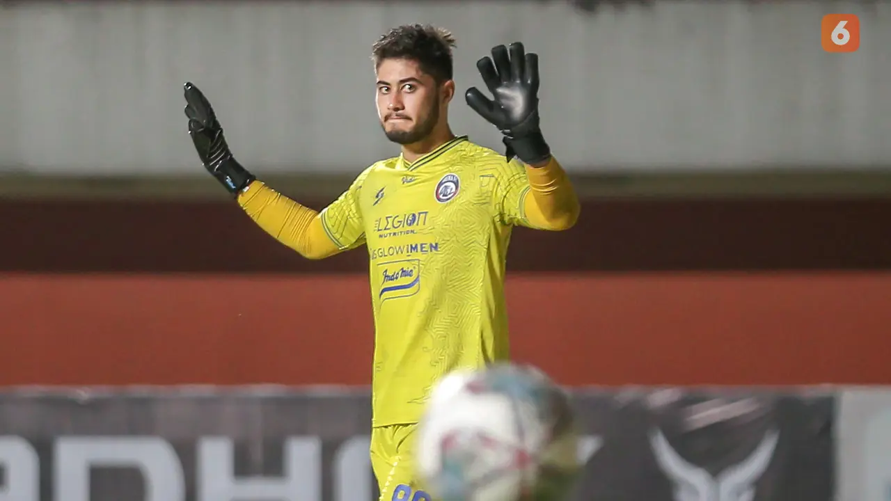 Foto: Inilah Deretan 4 Kiper Terbaik usai Berakhirnya BRI Liga 1 Musim 2021 / 2022