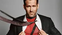 Ryan Reynolds terpilih sebagai Pria Tahun Ini versi majalah pria, GQ.