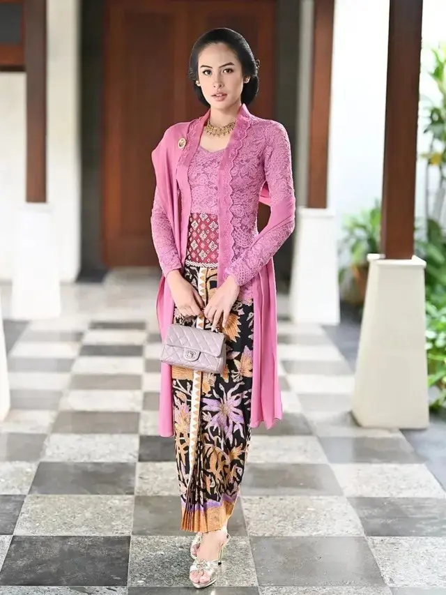 5 Model Kebaya Terbaik untuk Acara Kondangan, Inspirasi dari Dian Sastro hingga Raline Shah