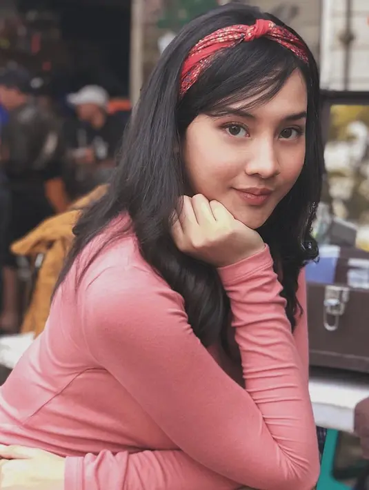 (Instagram/anyageraldine)