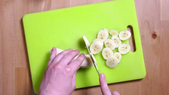 [Bintang] Es Krim Pisang, Olahan Buah Menyehatkan Jelang Akhir Pekan
