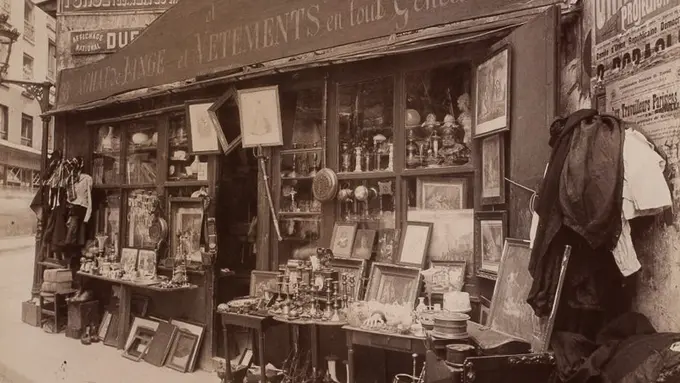 Terkesan Kuno Nan Megah, Inilah Rupa Kota Paris di Awal Abad 19