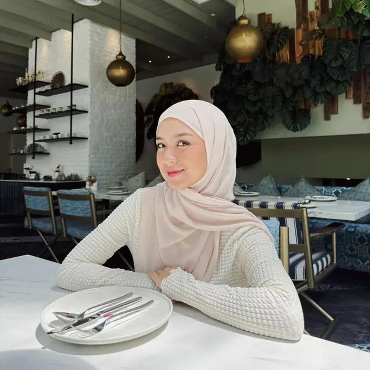 Tren Pashmina Terkini, Inspirasi dari Sashfir hingga Nashwa Zahira