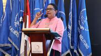 Menteri Yohana membuka Rapat Kerja Nasional IWAPI Ke 27 yang berlangsung di Hotel Clarion Makassar, Jumat (6/10).