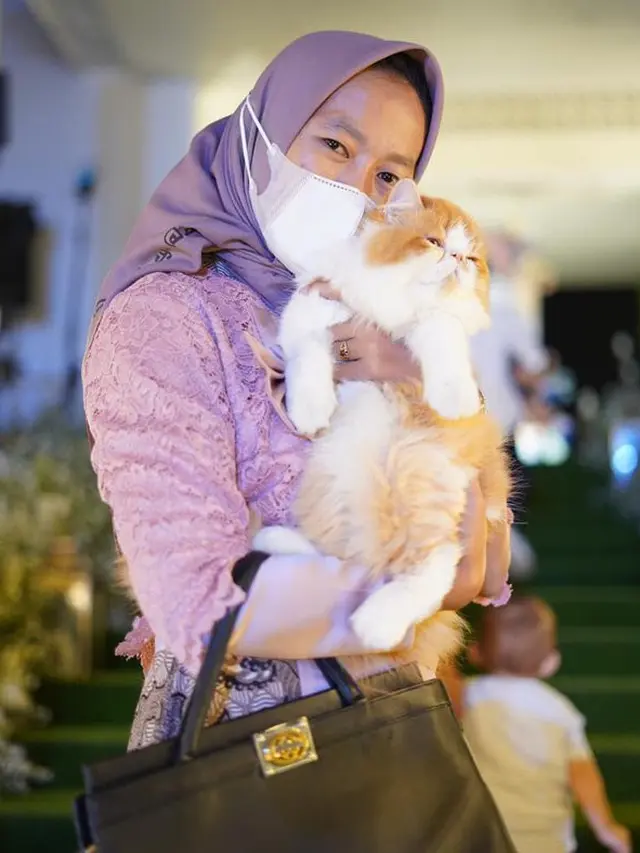 Novi, asisten Lesti Kejora (Instagram//novhi_thariend)