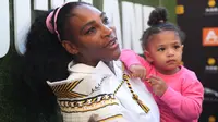 Putri Serena Williams Bergaya bak Princess Belle di Istana Versailles Prancis