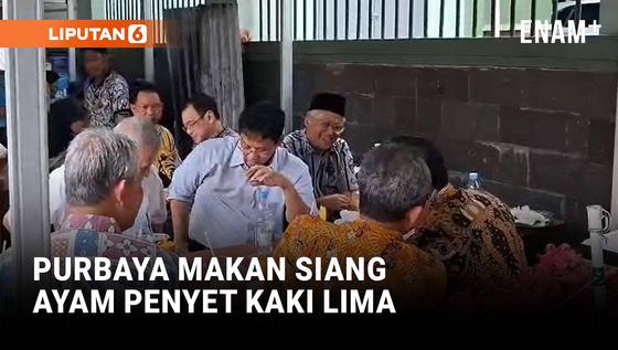 Merakyat! Momen Menteri Keuangan Purbaya Makan Siang Ayam Penyet di Kaki Lima