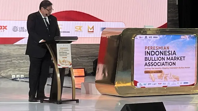 Menteri Koordinator Bidang Perekonomian, Airlangga Hartarto meresmikan Indonesia Bullion Market Association (IBMA) pada Kamis (20/8/2026). (Liputan6.com/Christian)