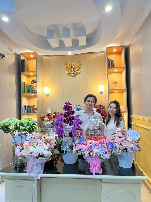 Reno Wandika dan istri. (Foto: Dok. Koleksi Pribadi Reno Wandika)