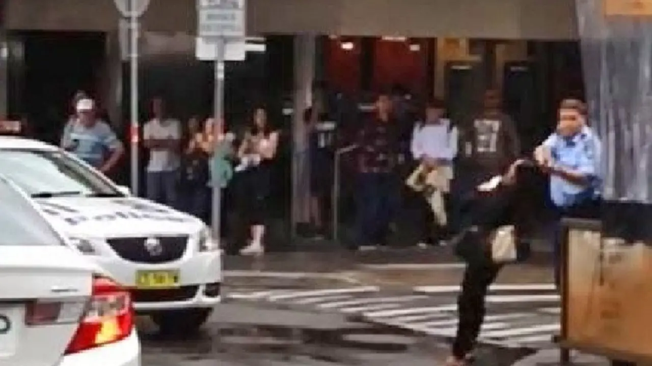 [Bintang] Australia