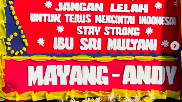 Menteri Keuangan Sri Mulyani terima karangan bunga sebagai dukungan. (Foto: Instagram Sri Mulyani)