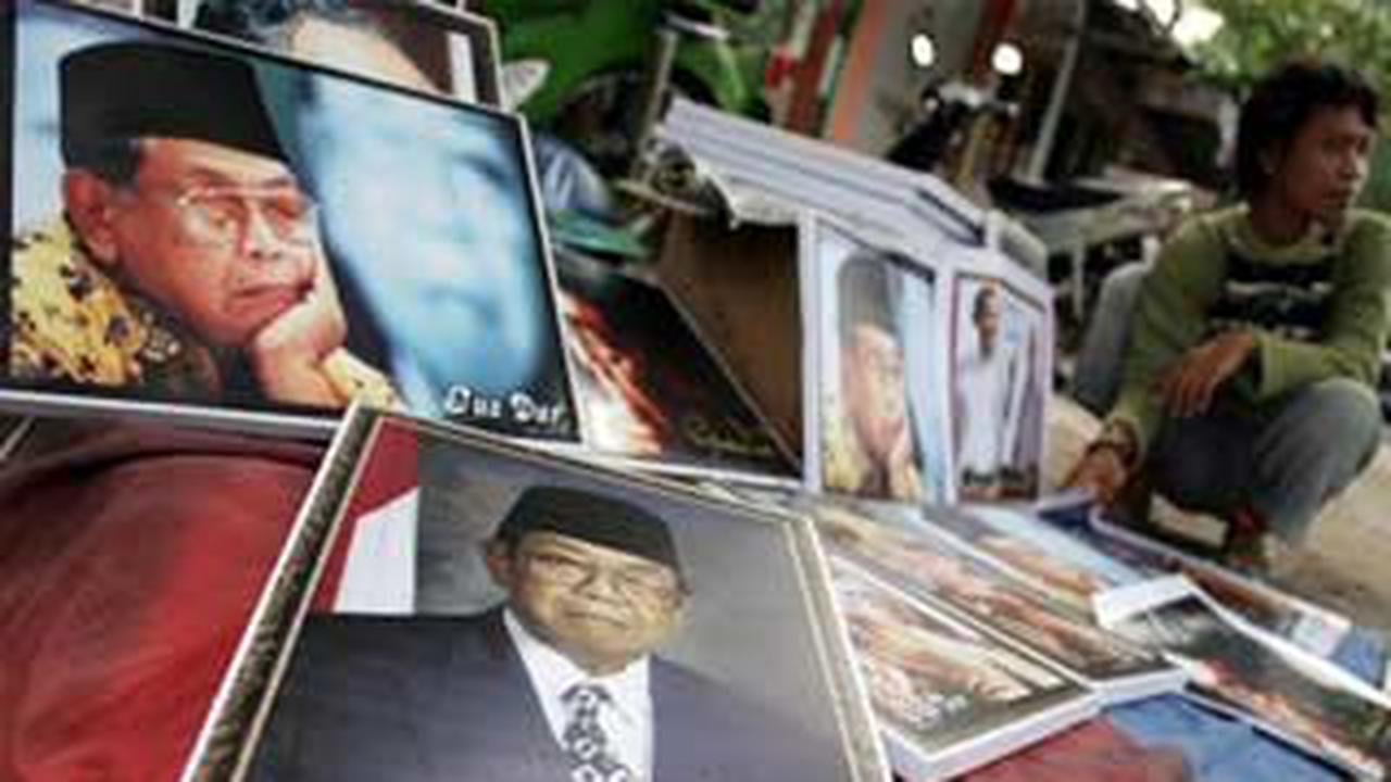 Kisah Ajudan yang Maling Roti Gus Dur