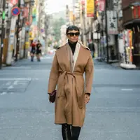 Kelly Tandiono memberi ide gaya liburan musim dingin dari preppy sampai casual [IG @kelly_tandiono]