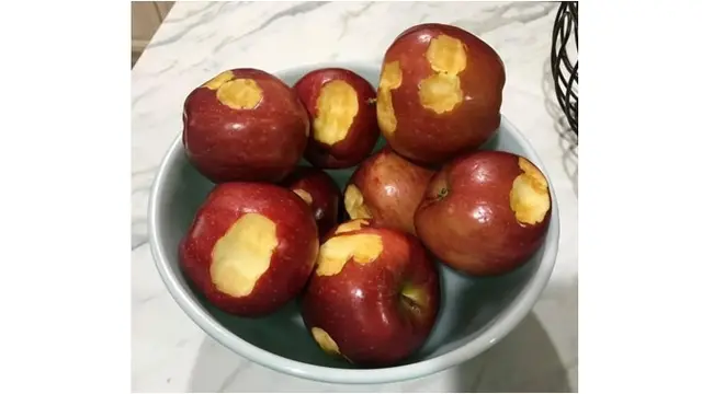 6 Tingkah Absurd Anak Kecil saat Dilarang Makan Ini Justru Makin Nekat Dilakukan