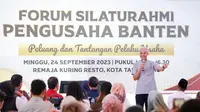 Bakal Capres PDIP Ganjar Pranowo menjadi pembicara pada diskusi bertajuk 'Peluang dan Tantangan Pelaku Usaha' di daerah Jatiuwung, di Tangerang, Banten. (Foto: Tim Media Ganjar Pranowo)