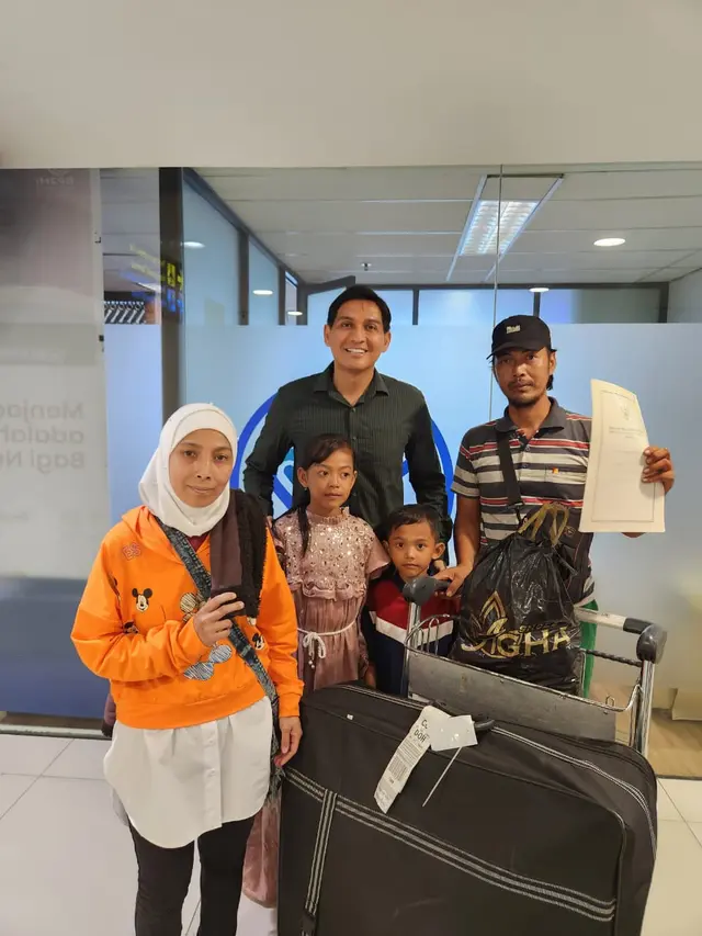 Lucky Hakim dan Masiroh