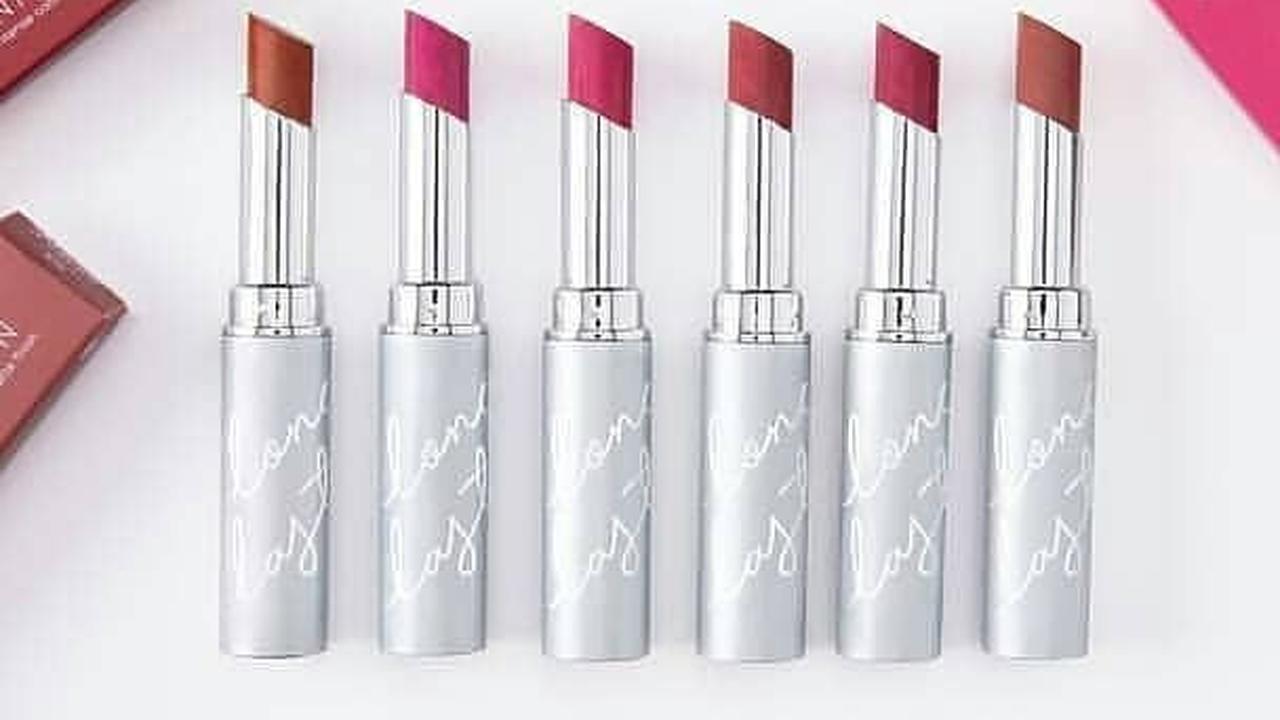 Cara Memilih Lipstik yang Tahan Lama, Awet dan Sesuai dengan Warna Kulit