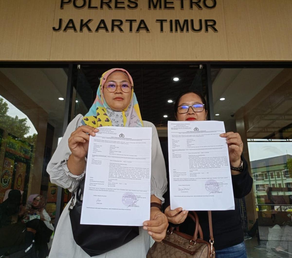 Laporan dua korban ini telah di terima oleh penyidik Polres Jakarta Timur dengan nomor laporan LP/B/3795/XII/2023/SPKT dan LP/B/3794/SPKT.