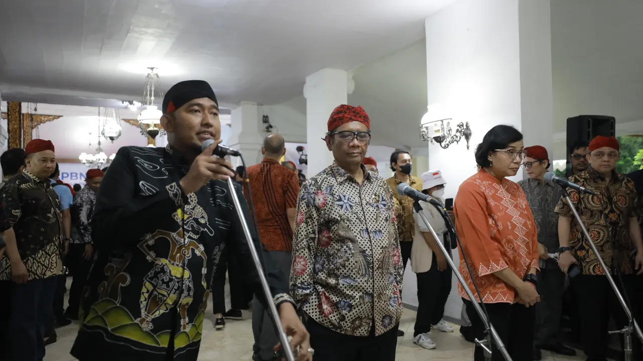 Bupati Sumenep Fauzi pada acara APBN Hadir di seluruh pelosok Indonesia, di Pendopo Keraton Sumenep. (Istimewa)