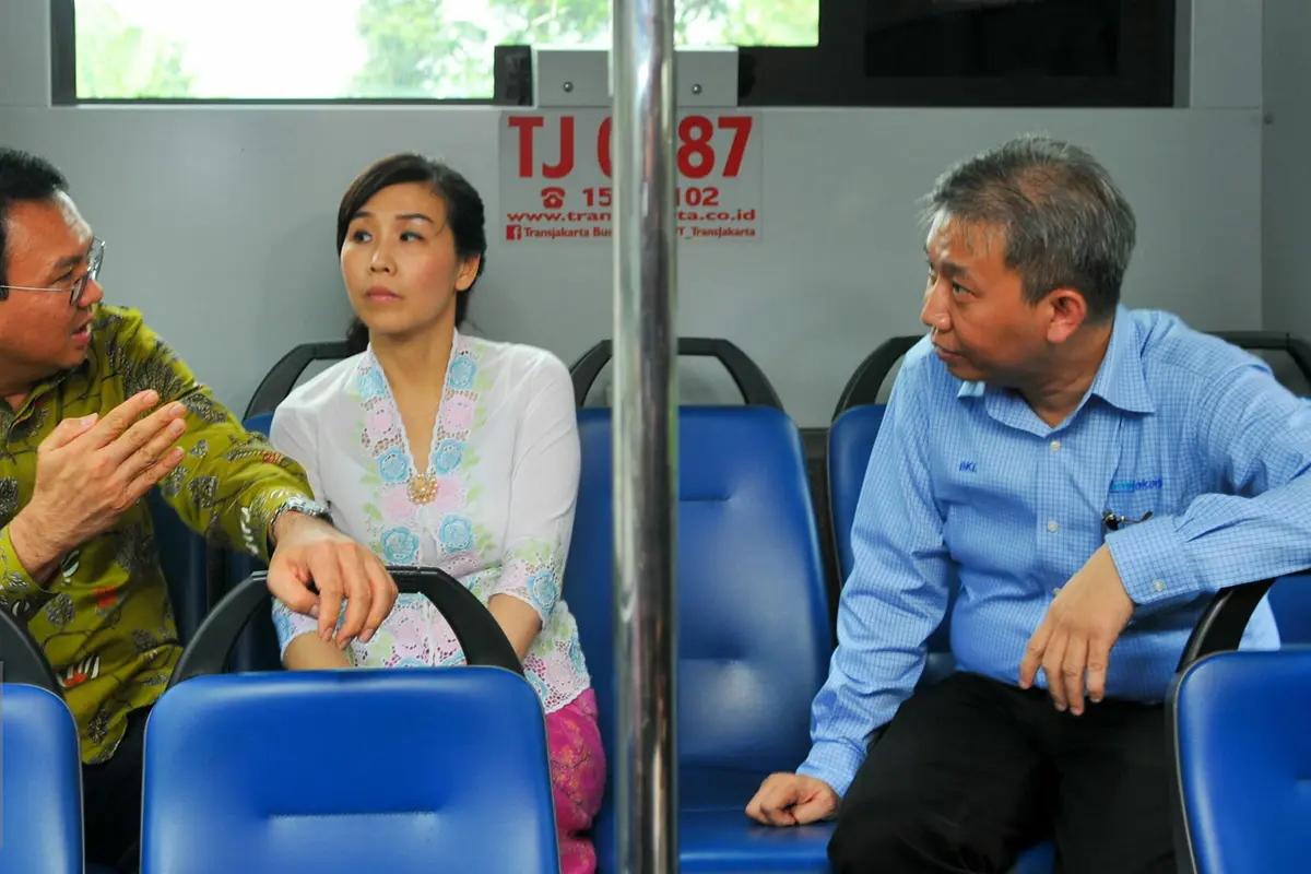 20160421- Transjakarta Luncurkan Bus Khusus Perempuan- Ahok- Veronica Tan-Jakarta- Yoppy Renato