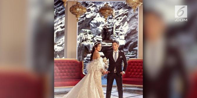 VIDEO: Mewahnya Foto Prewedding Rezky Aditya dan Patricia Razer