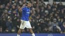 Penyerang Everton, Salomon Rondon berselebrasi usai mencetak gol ke gawang Boreham Wood pada putaran kelima Piala FA Inggris di Goodison Park di Liverpool, Inggris, Jumat (4/3/2022). Rondon mencetak dua gol dan mengantar Everton menang atas Boreham Wood 2-0. (AP Photo/Jon Super)