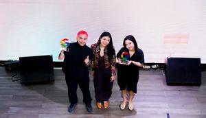 Selain budaya dan olahraga, teknologi finansial juga menjadi salah satu fokus pencarian tertinggi. Berbagai pertanyaan praktis seperti “cara baca QRIS”, “cara isi token listrik”, dan “apa itu Coretax” menunjukkan bahwa masyarakat semakin ingin memahami alat-alat digital yang mereka gunakan setiap hari. (foto/dok: google indonesia)