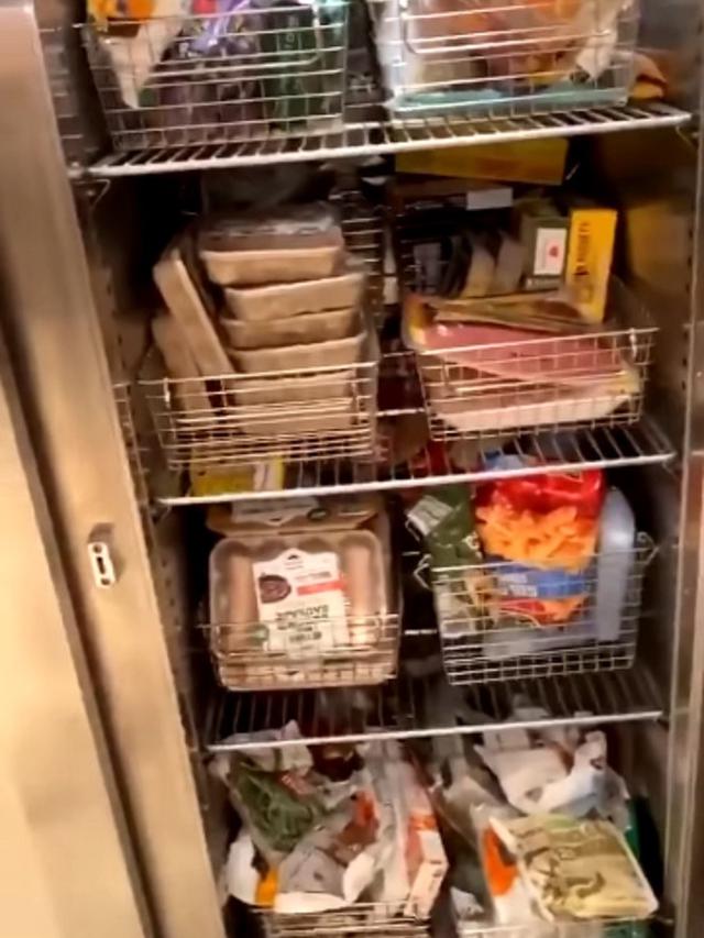 Freezer Kim Kardashian (Instagram/ kimkardashian)