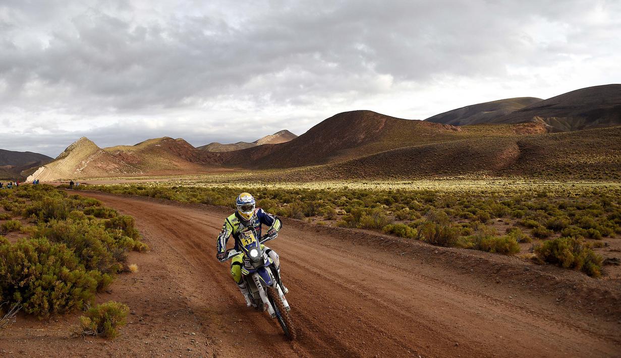 Pereli Spanyol, Juan Pedrero Garcia, beraksi di Etape 4 Reli Dakar 2016 di Jujuy, Argentina, (6/1/2016). (AFP/Franck Fife)