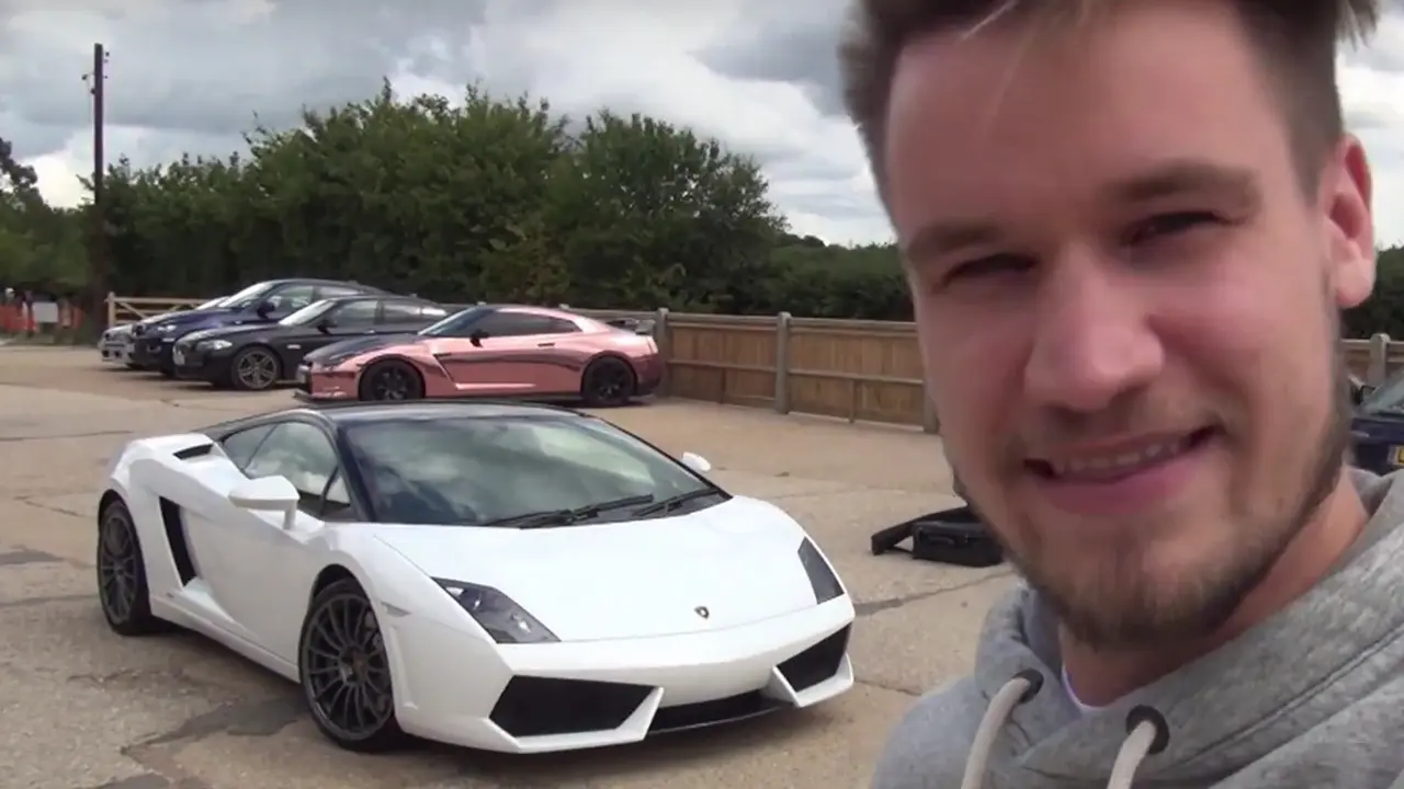 Paul dari Supercars of London