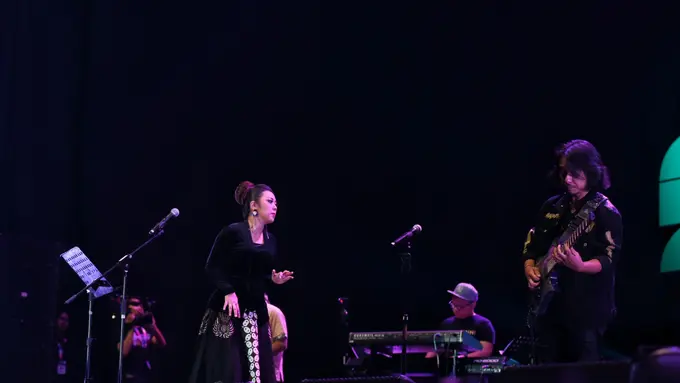 Dewa Budjana - Soimah