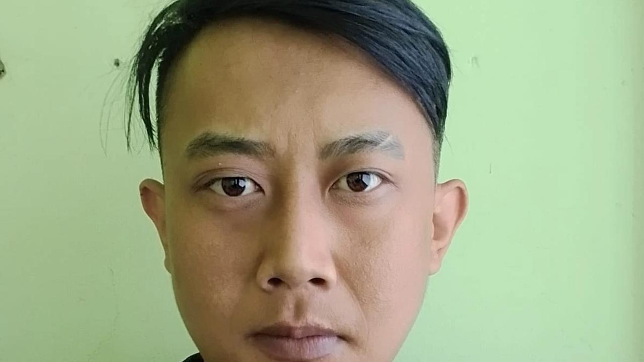 Tampang pria yang diduga menyekap dan menganiaya kekasihnya selama 3 tahun di Bandung.