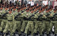 VIDEO: Ngeri! Kuda Pasukan Prancis Jatuh Depan Prabowo & Macron di Bastille Day Prancis