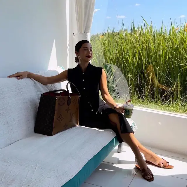 Jennifer Bachdim usai sebulan melahirkan (Instagram/jenniferbachdim)