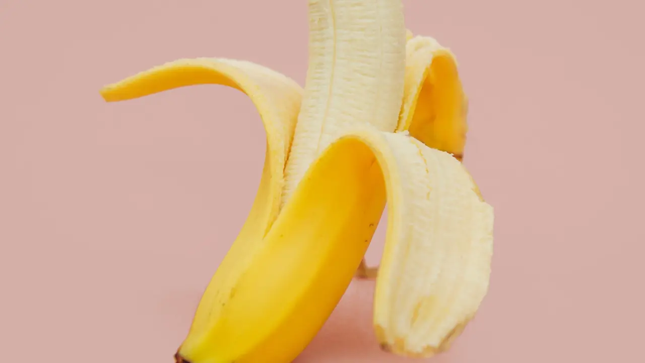Ilustrasi mimpi, buah pisang