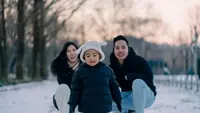 Liburan Bareng Anak Malah Bikin Orangtua Makin Lelah, Apa yang Sering Terlewat?