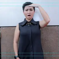 Indy Barends menjadi model video klip Shanty di single ‘Berharap Tak Berpisah’.