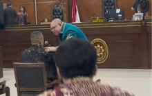 Polri Mulai Selidiki Kasus Razman dan Firdaus Terkait Kericuhan di Persidangan