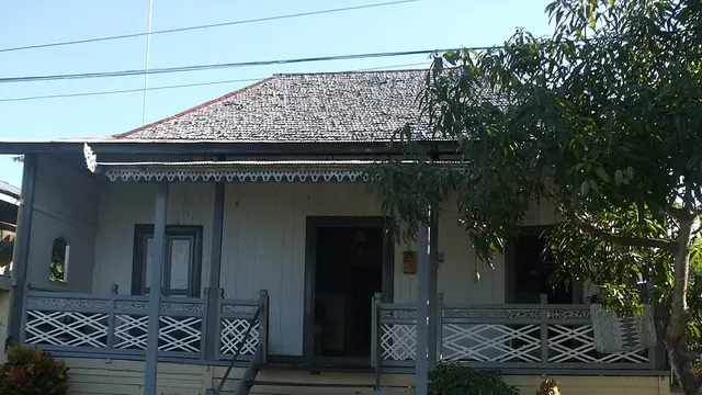 Rumah Melayu Atap Limas Potong
