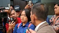 Ferry Paulus memastikan laga Persija Jakarta vs Persib Bandung telah mendapatkan lampu hijau dari pihak Kepolisian. Duel klasik tersebut pun siap digelar dengan kehadiran penonton di stadion.