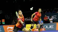 Ganda putri Indonesia Greysia Polii/Nitya Krishinda Maheswari lolos ke semifinal Singapore Open Super Series 2016. (Liputan6.com/Humas PB PBSI)