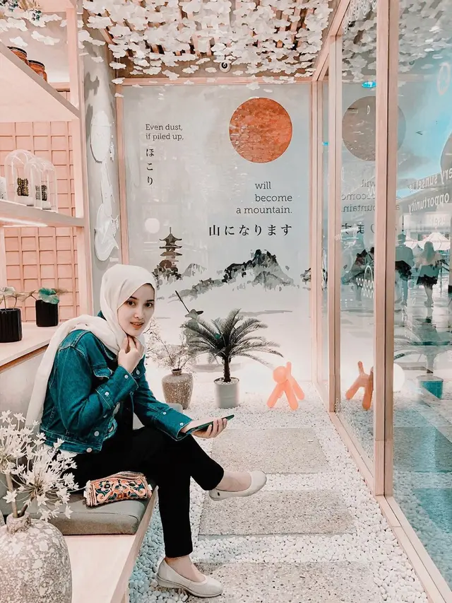 7 Potret Rosiana Dewi Saat Pakai Hijab, Makin Memesona