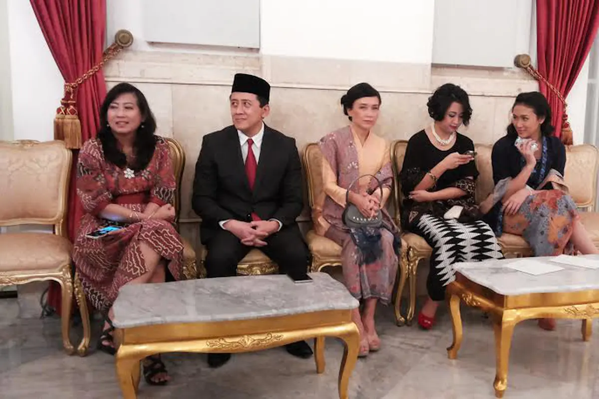 Ayah Artis Sherina Dilantik Jadi Kepala Badan Ekonomi Kreatif