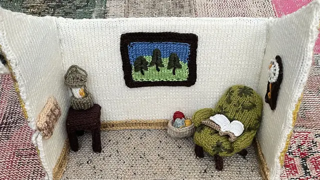 6 Potret Miniatur Ruangan dari Bahan Rajut, Detail Furniturnya Bikin Kagum