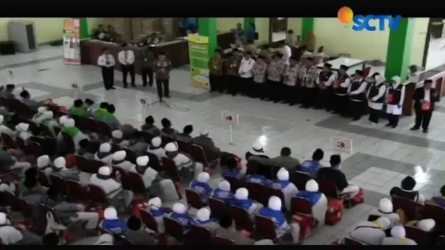 Di saat ribuan jemaah calon haji Indonesia siap-siap berangkat ke Tanah Suci, ada sejumlah jemaah yang gagal berangkat. 