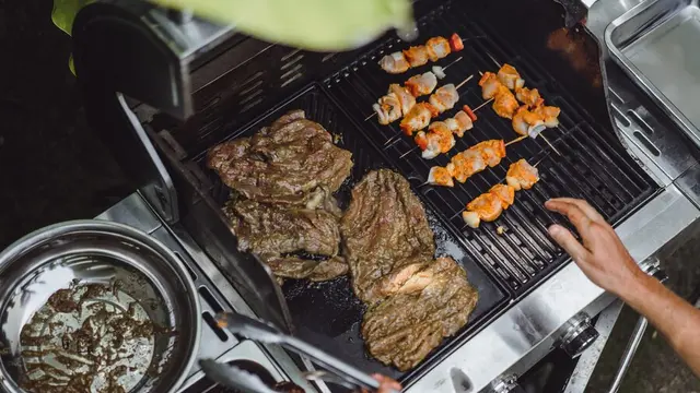 Merayakan Tahun Baru 2024 Berkesan di Rumah. dok. Shopee